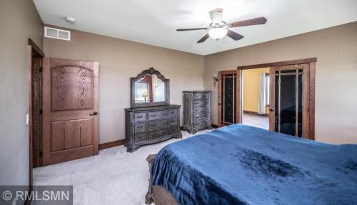 026-022-Primary Bedroom-1500x864.jpg