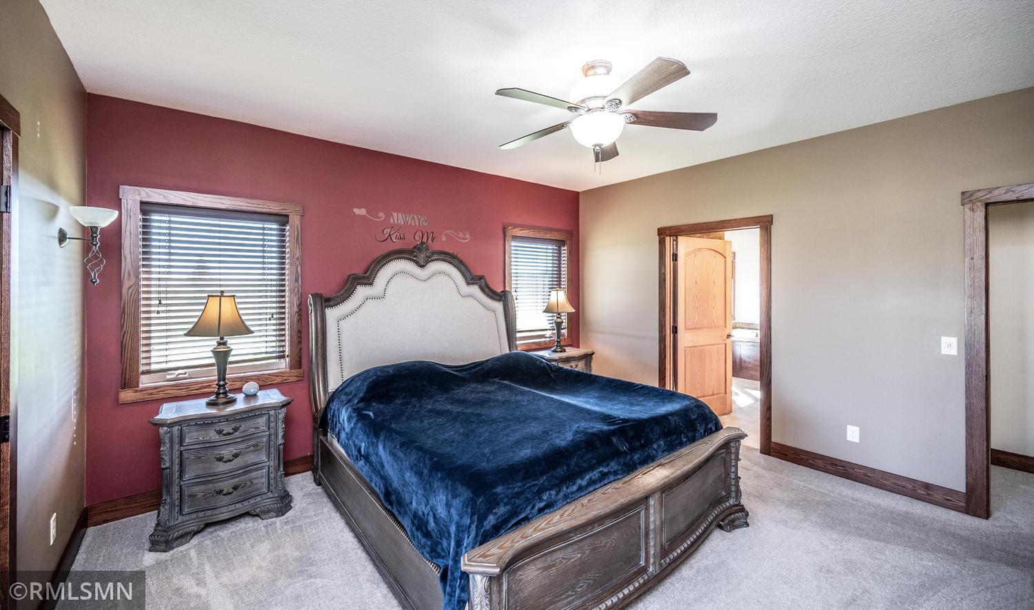 025-035-Primary Bedroom-1500x886.jpg
