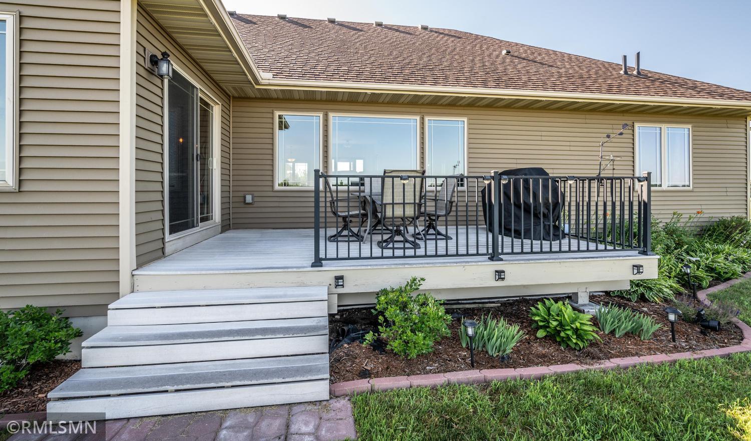 010-018-Deck-1500x881.jpg