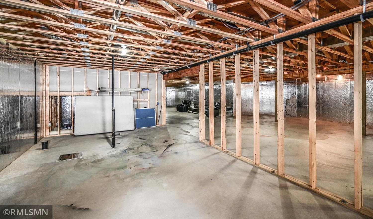 043-036-Basement-1500x882.jpg