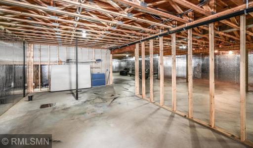 043-036-Basement-1500x882.jpg