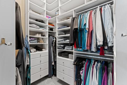 Walk-in by California Closets®