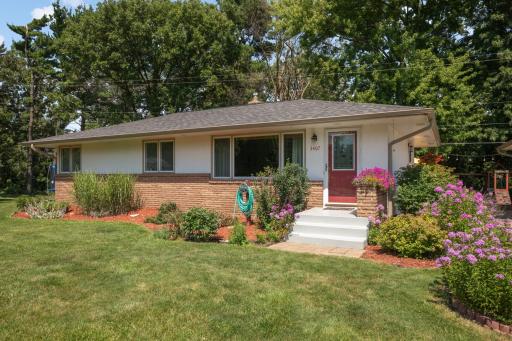 This 4 bedroom rambler sits in a peaceful, quiet neighborhood, yet is just minutes from Int 35 for easy commutes.