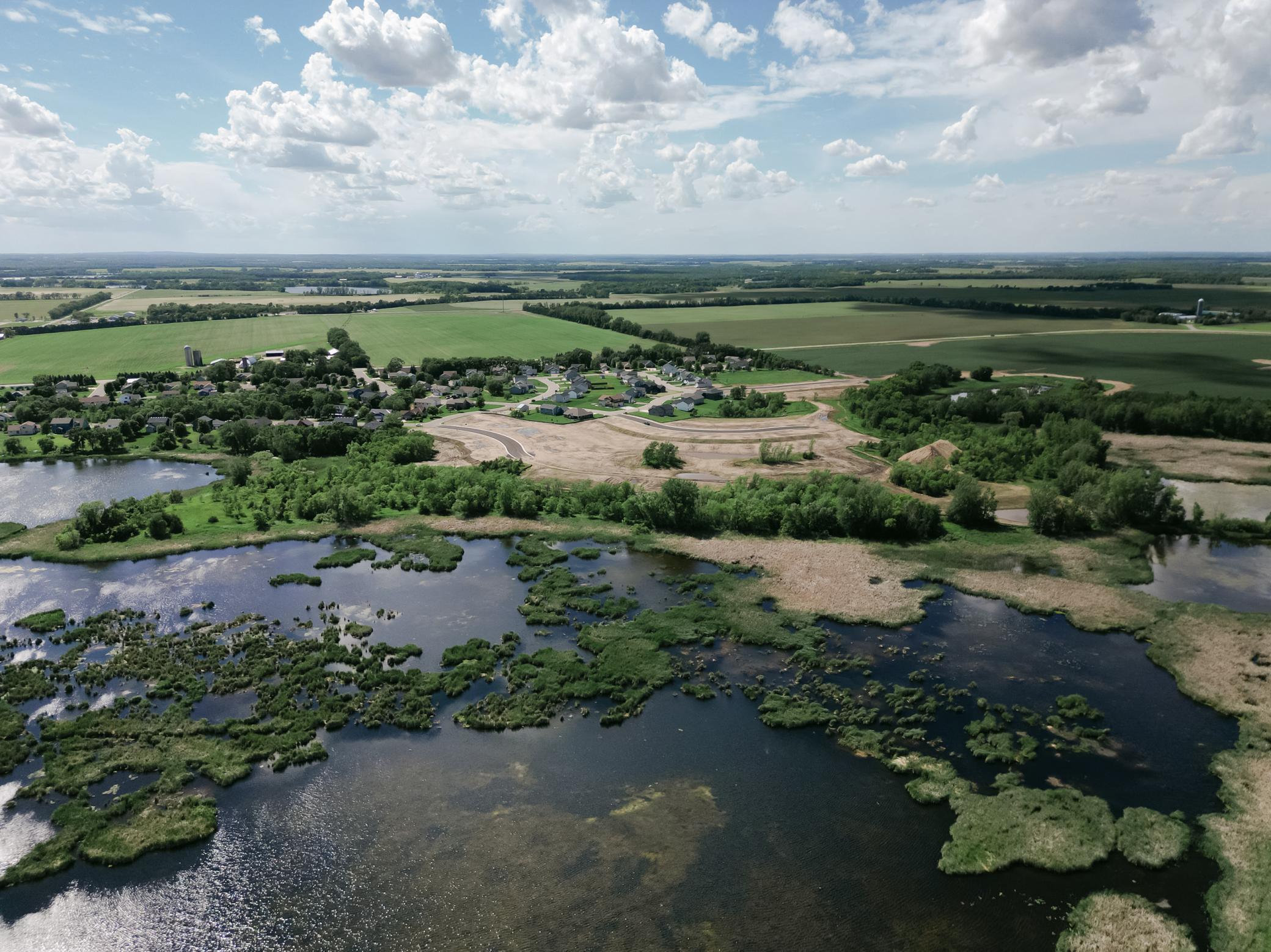 Visionary destination location! A place to call home for many years to come. Welcome to Phase 3 of Hunter Lake Bluff