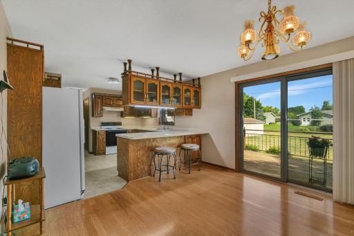570 3rd Street NW, Richmond, MN 56368