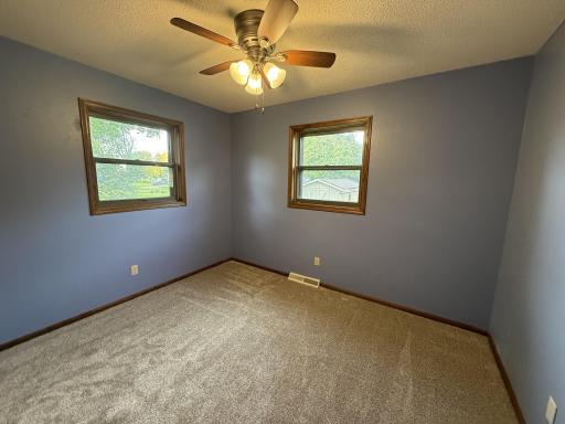 570 3rd Street NW, Richmond, MN 56368