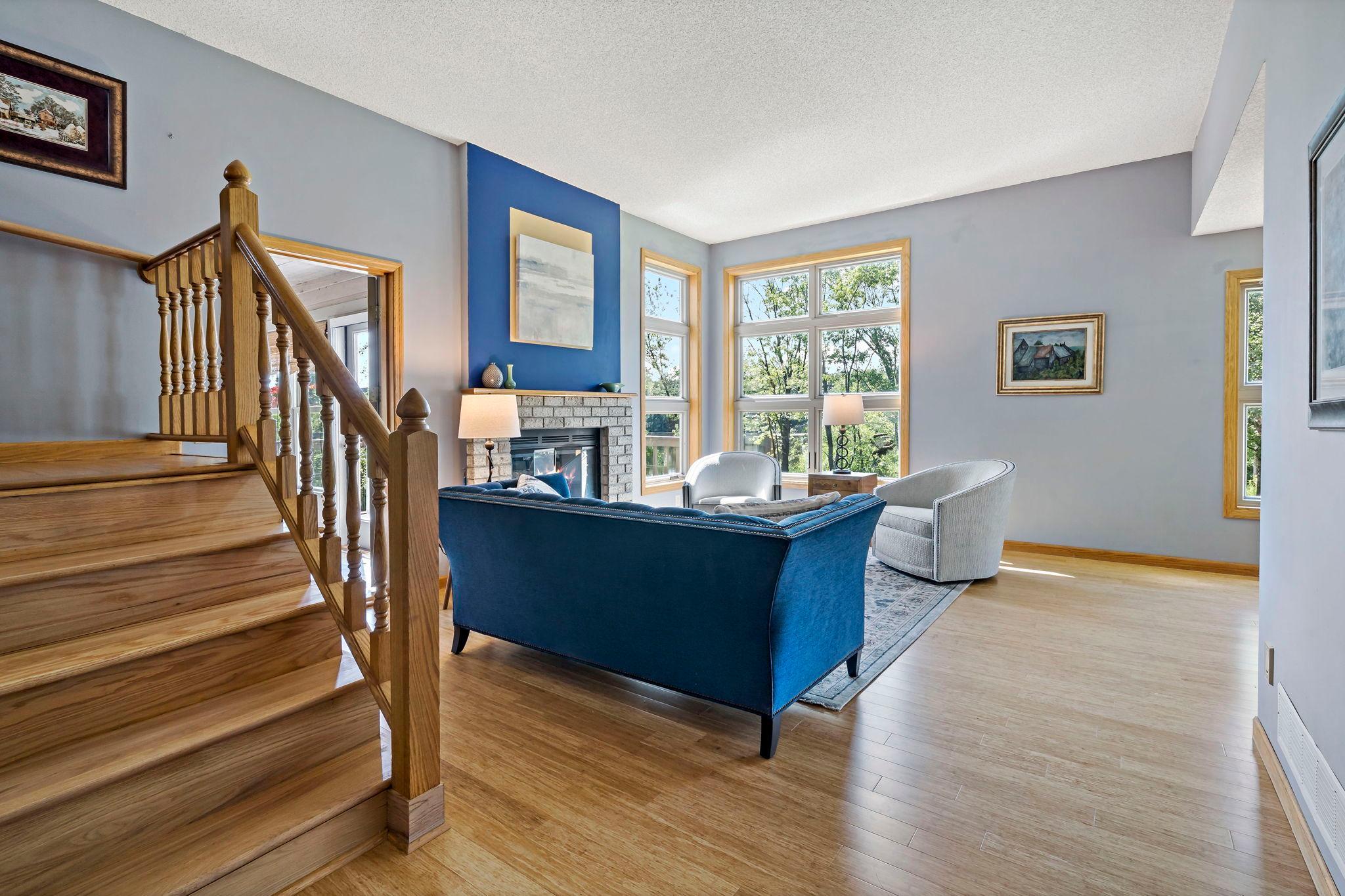 17-web-or-mls-630 Sullivan Ln Columbia Heights MN_0042.jpg