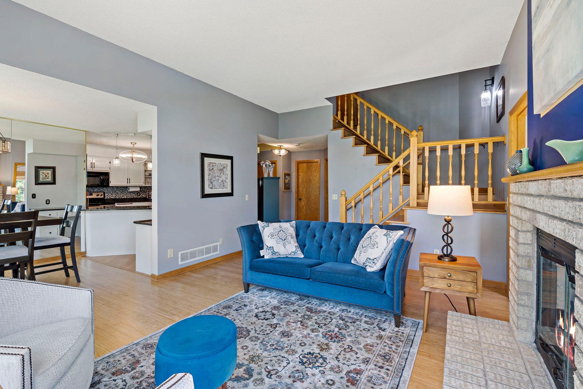 21-web-or-mls-630 Sullivan Ln Columbia Heights MN_0046.jpg