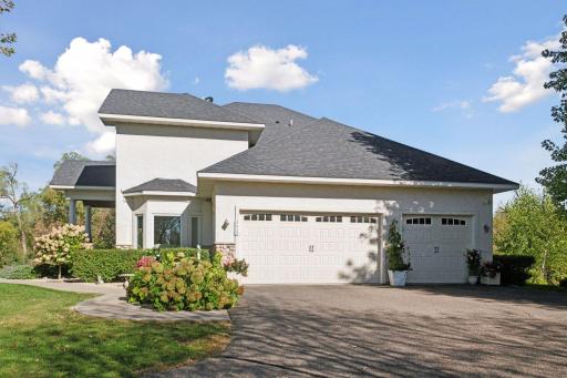 Spacious 3 car garage