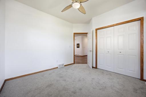 868 32nd Street S, Moorhead, MN 56560