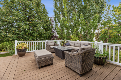 868 32nd Street S, Moorhead, MN 56560