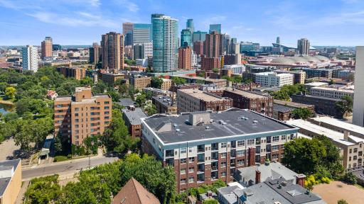 Skyline view showcasing easy access to Downtown Minneapolis and beyond