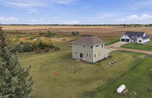 605 Sheyenne Drive, Abercrombie, ND 58001