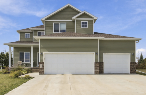 605 Sheyenne Drive, Abercrombie, ND 58001