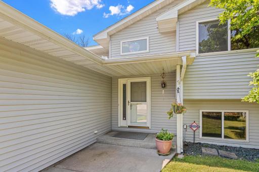 6533 Neddersen Cir-Front Door-Outside.jpg