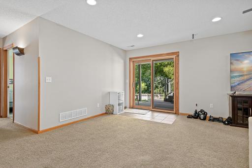 6533 Neddersen Cir-Family room- to patio-LL.jpg