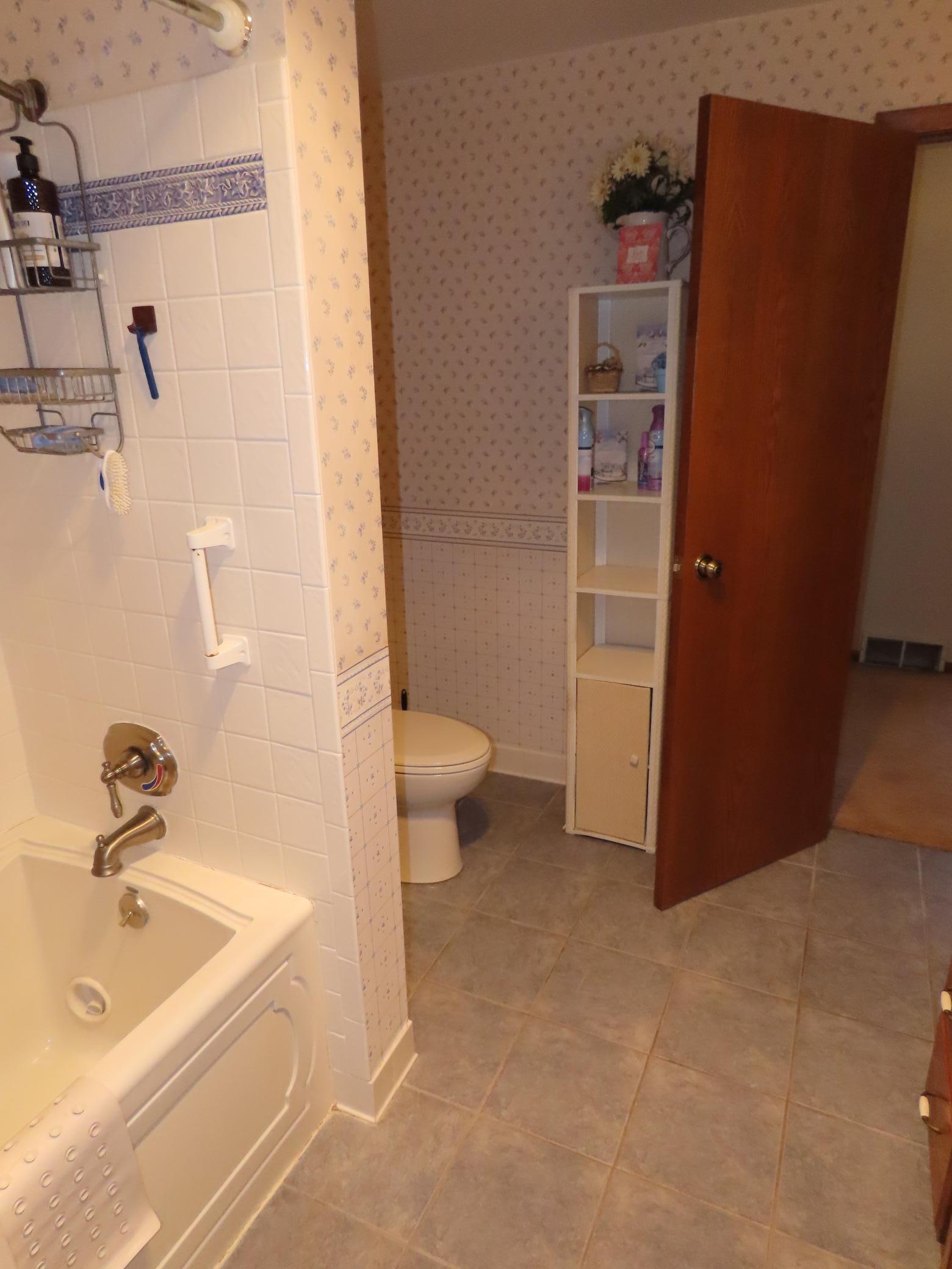 Photo 44