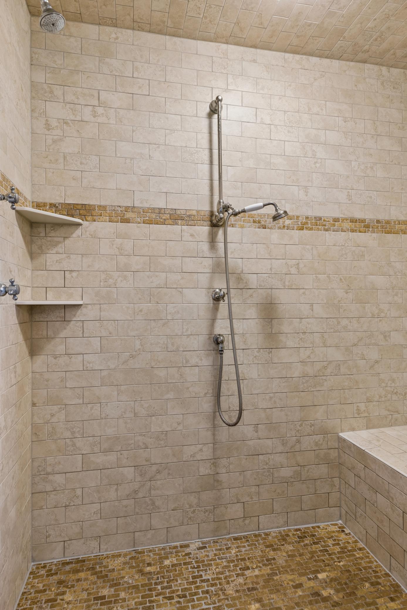 Primary suite shower