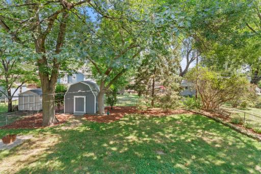 15-web-or-mls-411 Van Buren Ave S-15.jpg