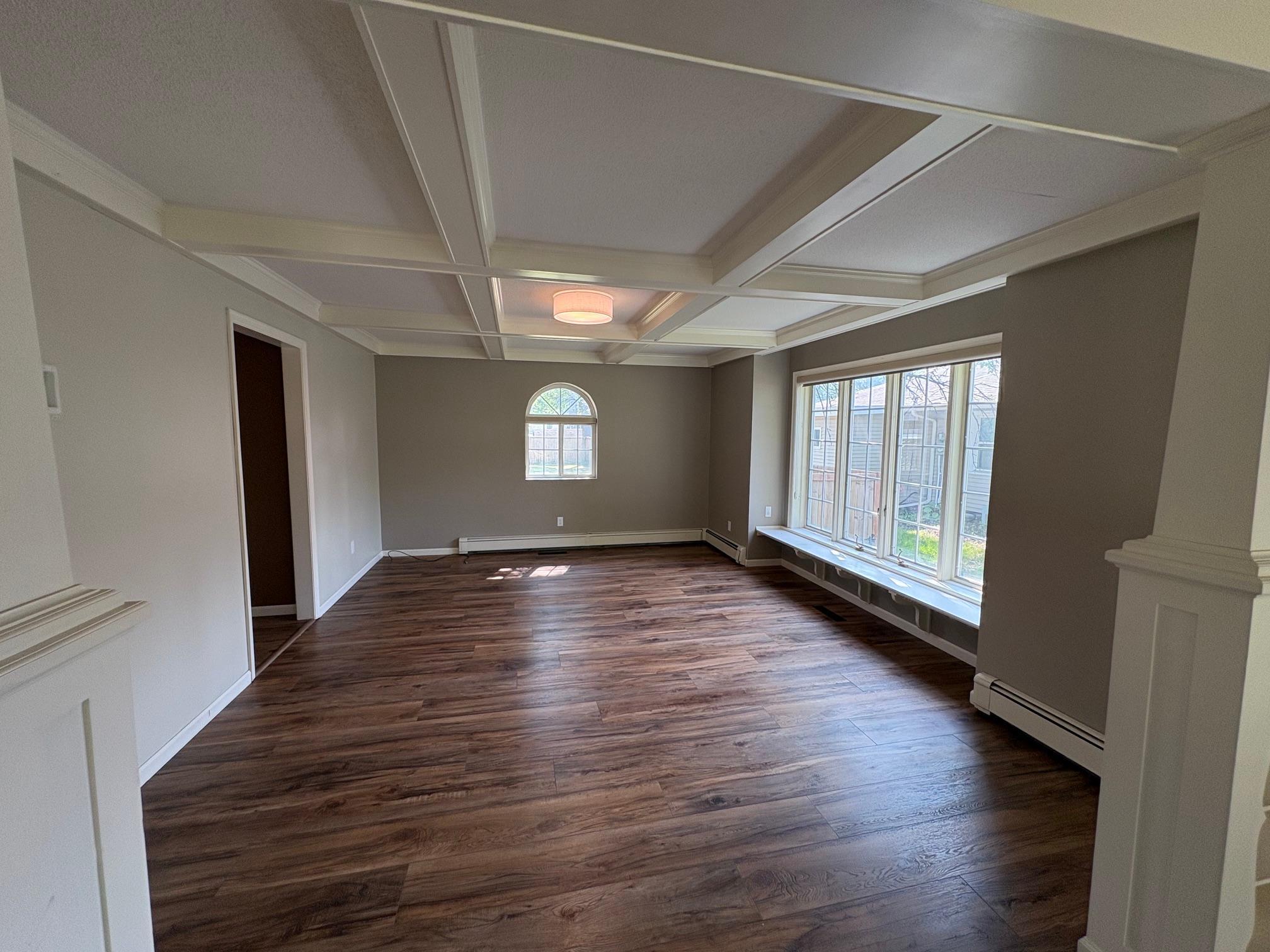 Formal dining/sitting