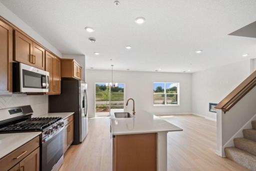 680 Tulare Terrace, Newport, MN 55055