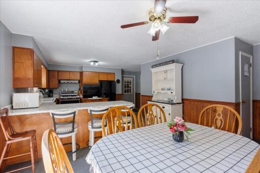 400 York Street, Pine River, MN 56474