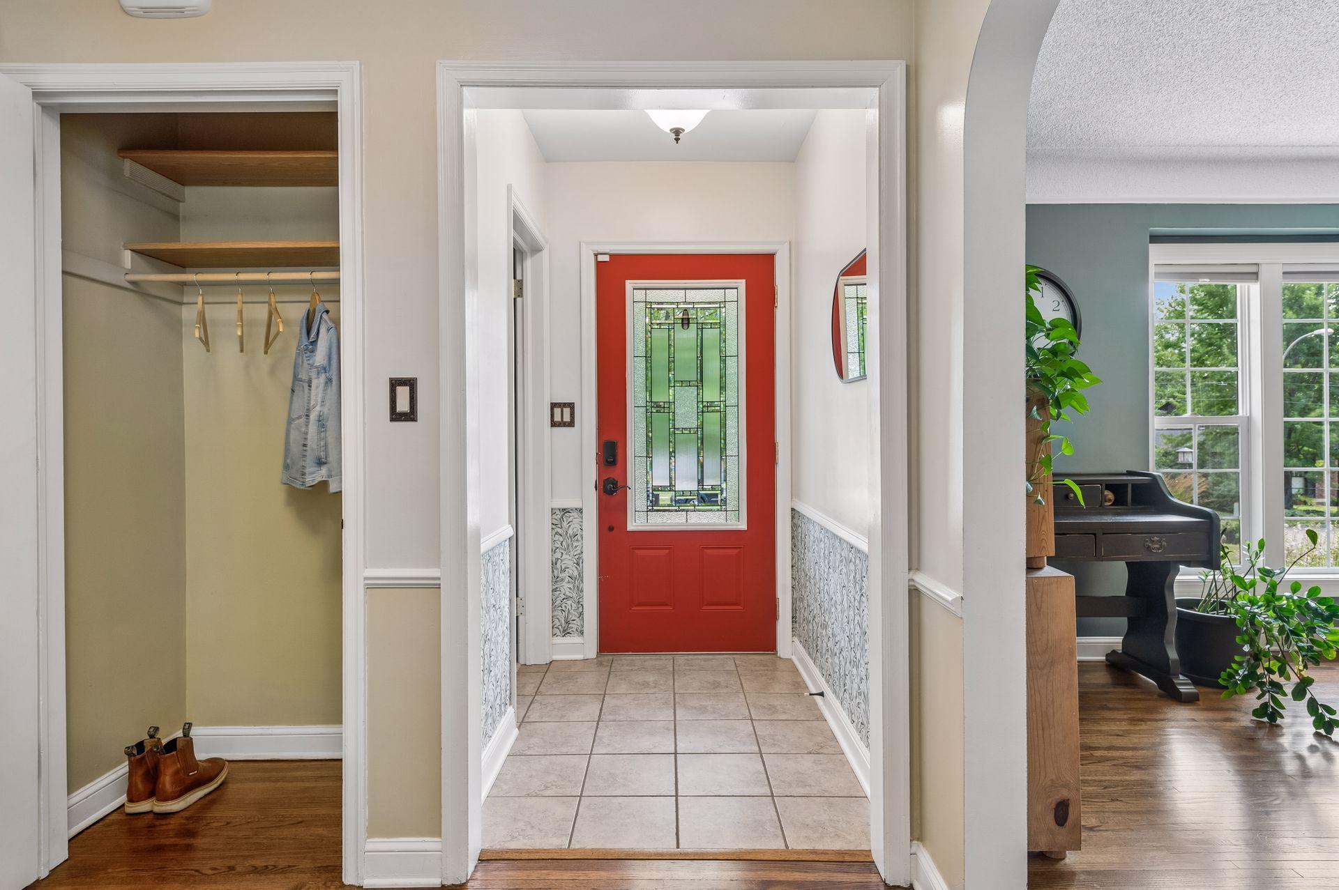The entry way flows into the living space easily