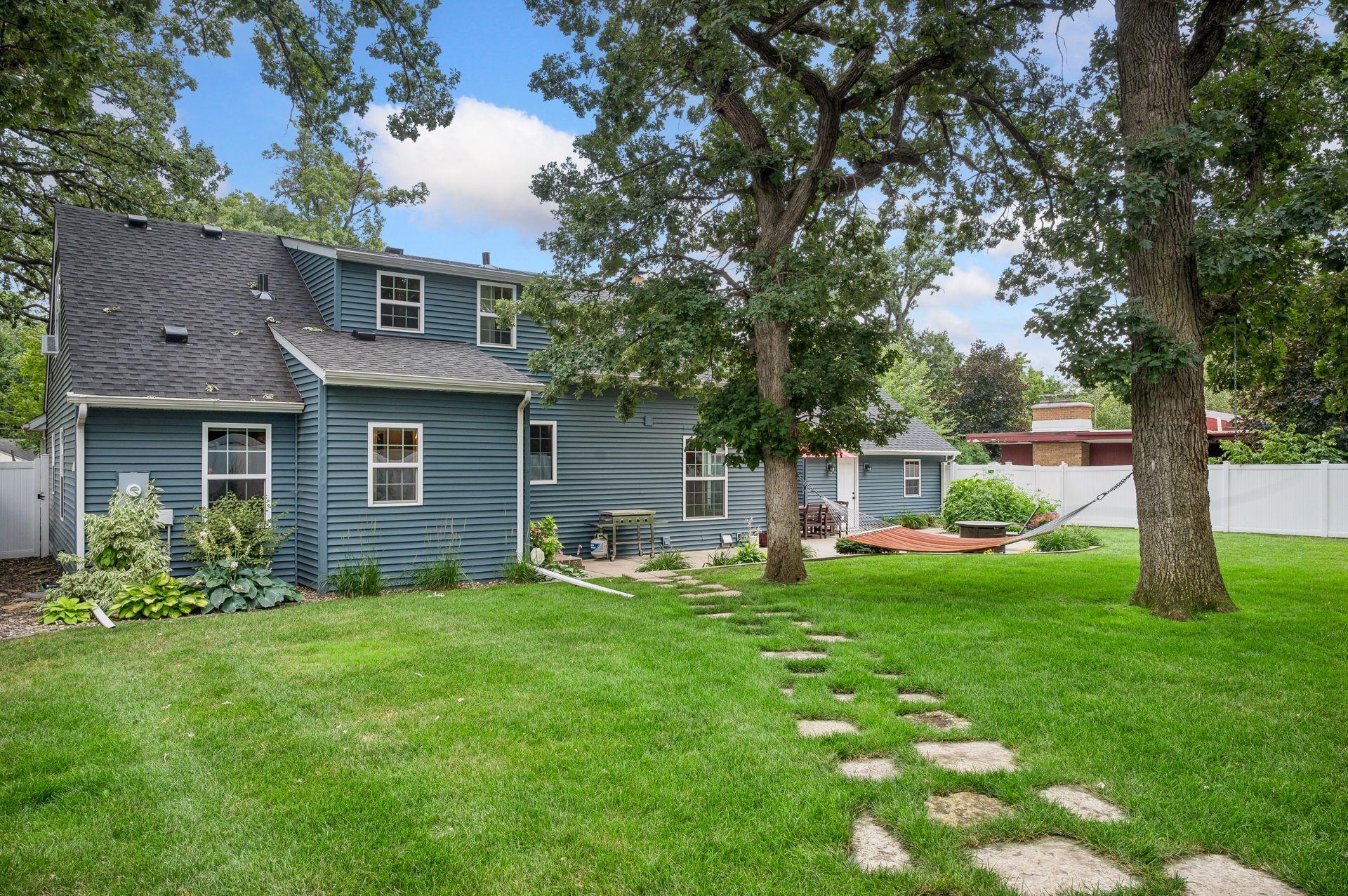 Nap in your hammock or enjoy a cold lemonade as you swing and enjoy the private backyard