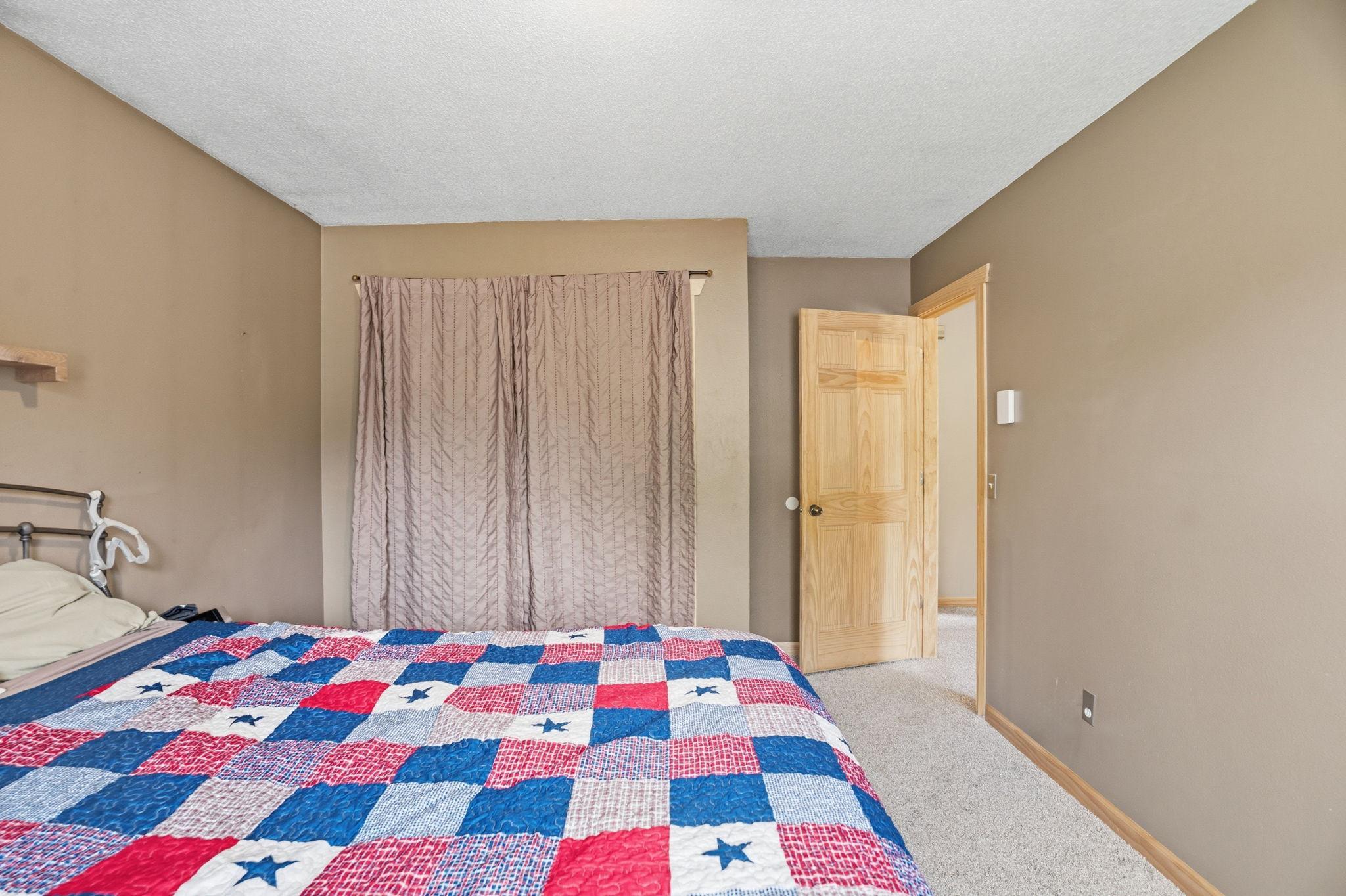 21-web-or-mls-DSC04572.jpg