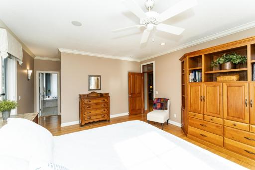 7005 Halifax Lane NW, Rochester, MN 55901