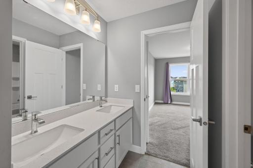19116 Iden Avenue, Lakeville, MN 55044