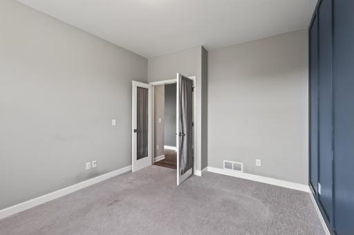 19116 Iden Avenue, Lakeville, MN 55044