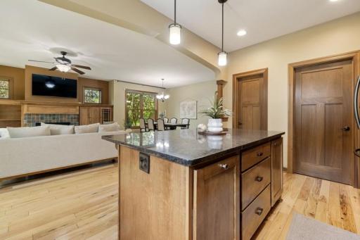 16958 Dynamic Drive, Lakeville, MN 55044