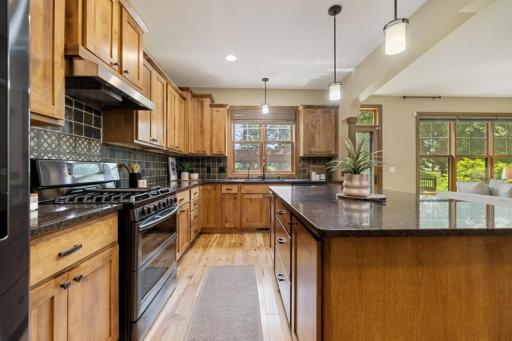 16958 Dynamic Drive, Lakeville, MN 55044