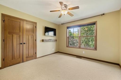 16958 Dynamic Drive, Lakeville, MN 55044