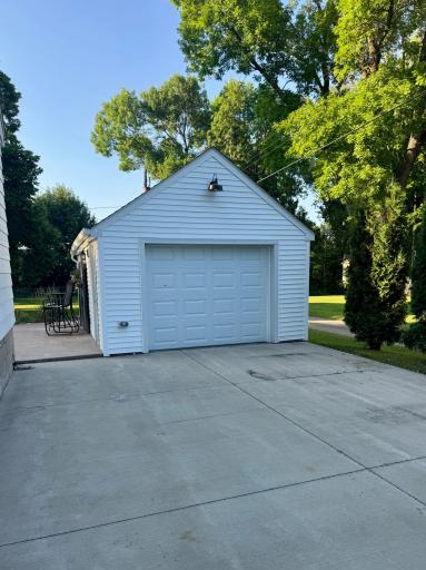 314 Colfax Avenue NW, Renville, MN 56284