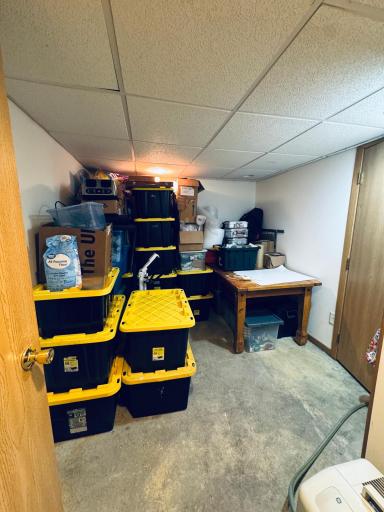 314 Colfax Avenue NW, Renville, MN 56284