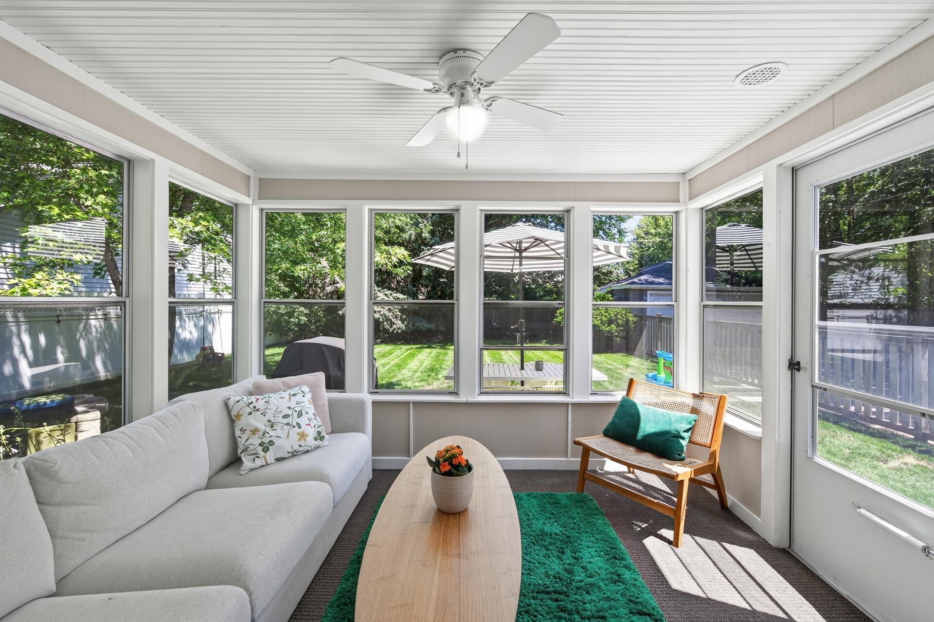 3 season porch off DR leads to deck