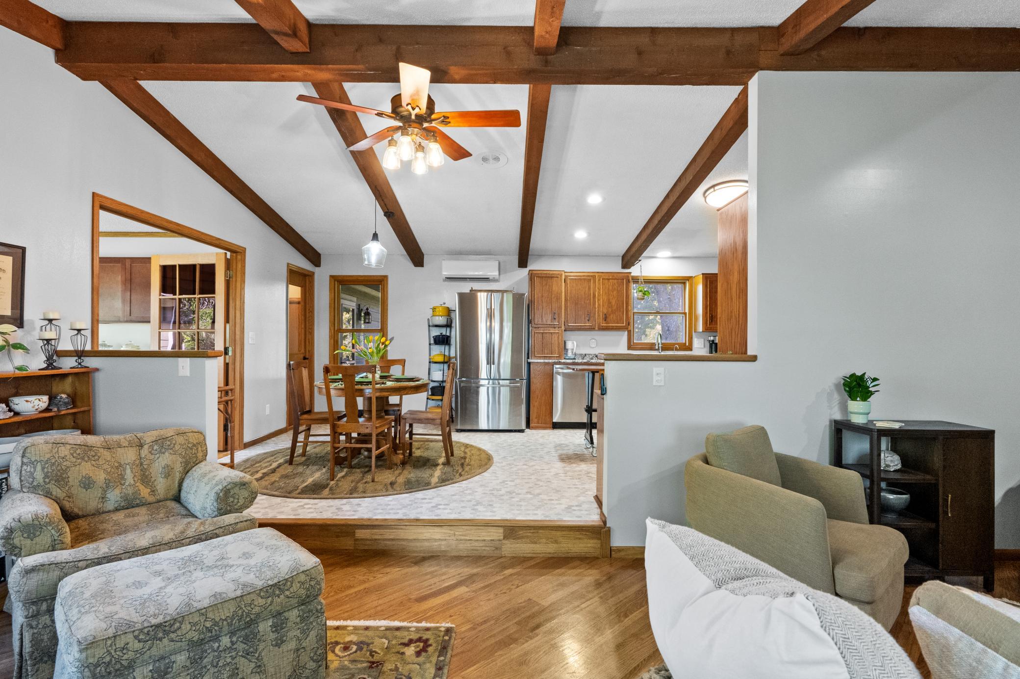 8590 Sara Road (24).jpg