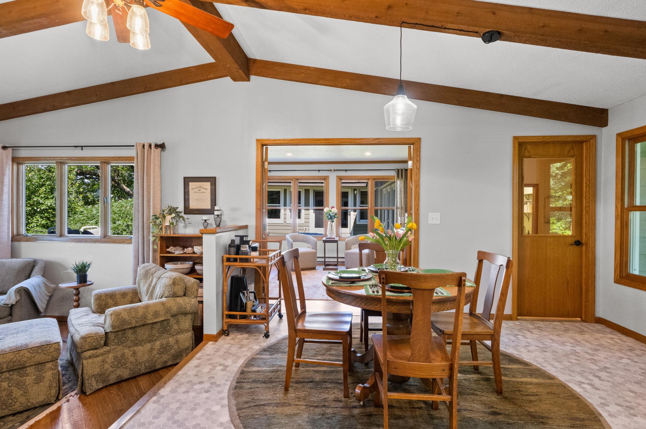 8590 Sara Road (12).jpg