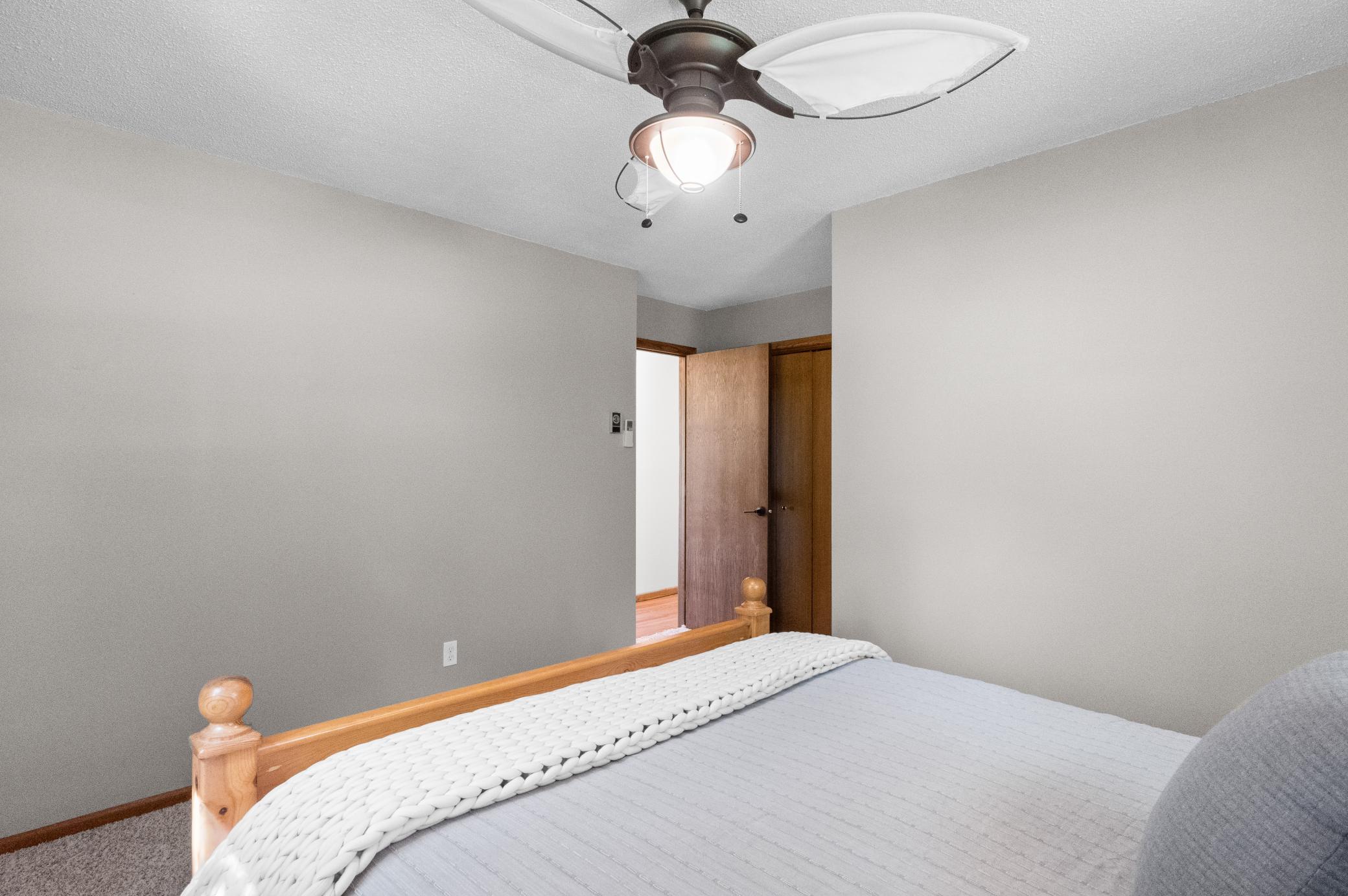 8590 Sara Road (33).jpg