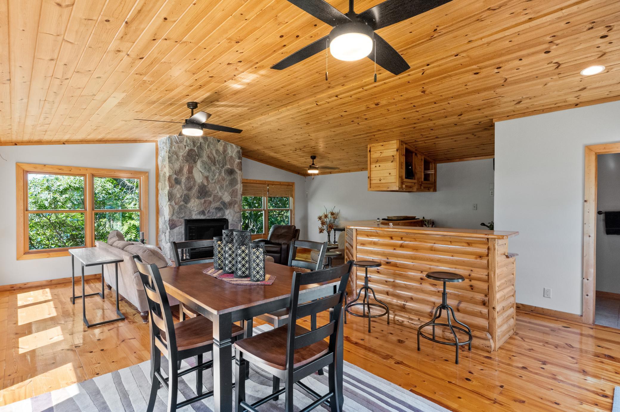 8590 Sara Road (41).jpg