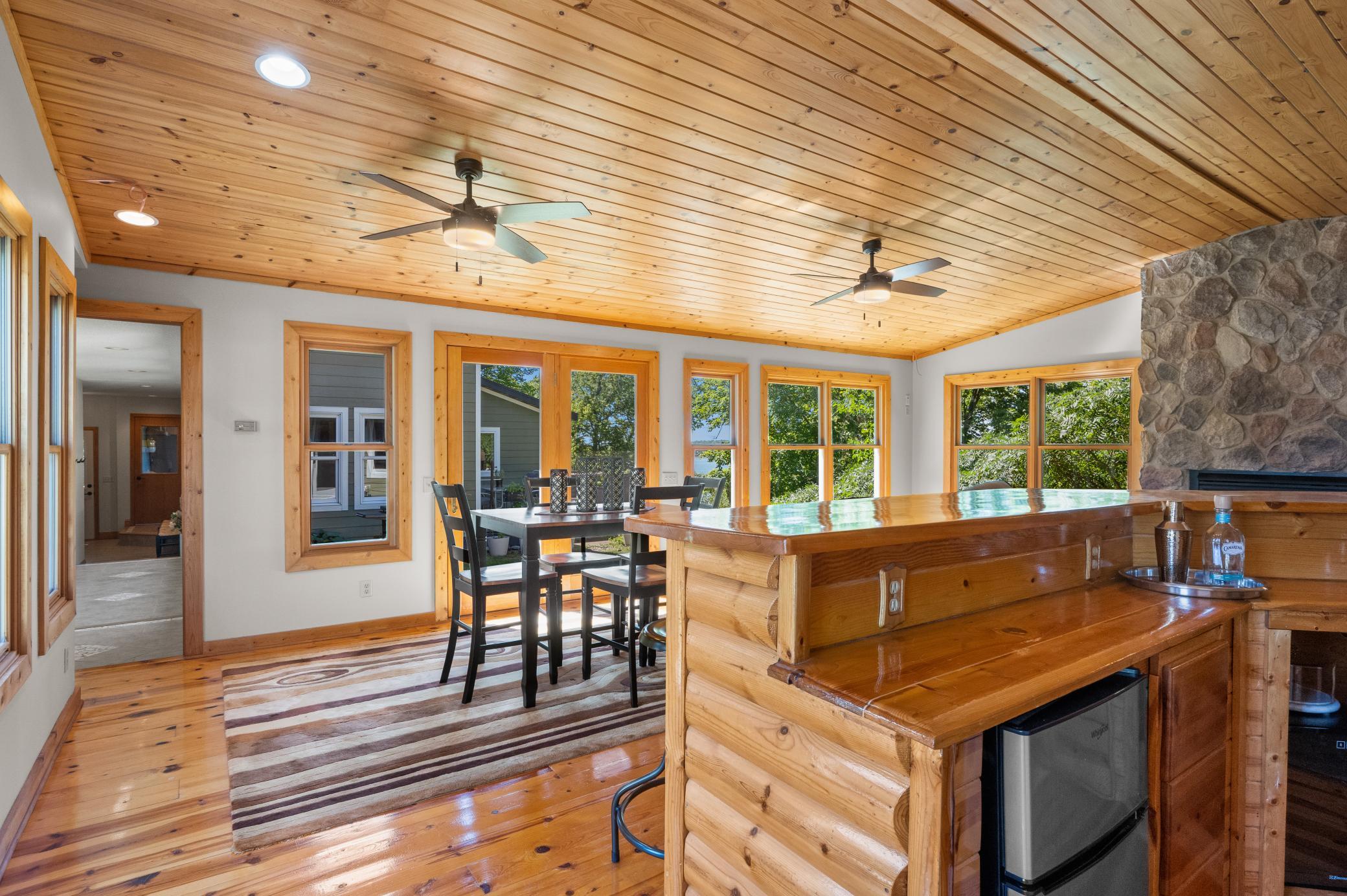 8590 Sara Road (43).jpg