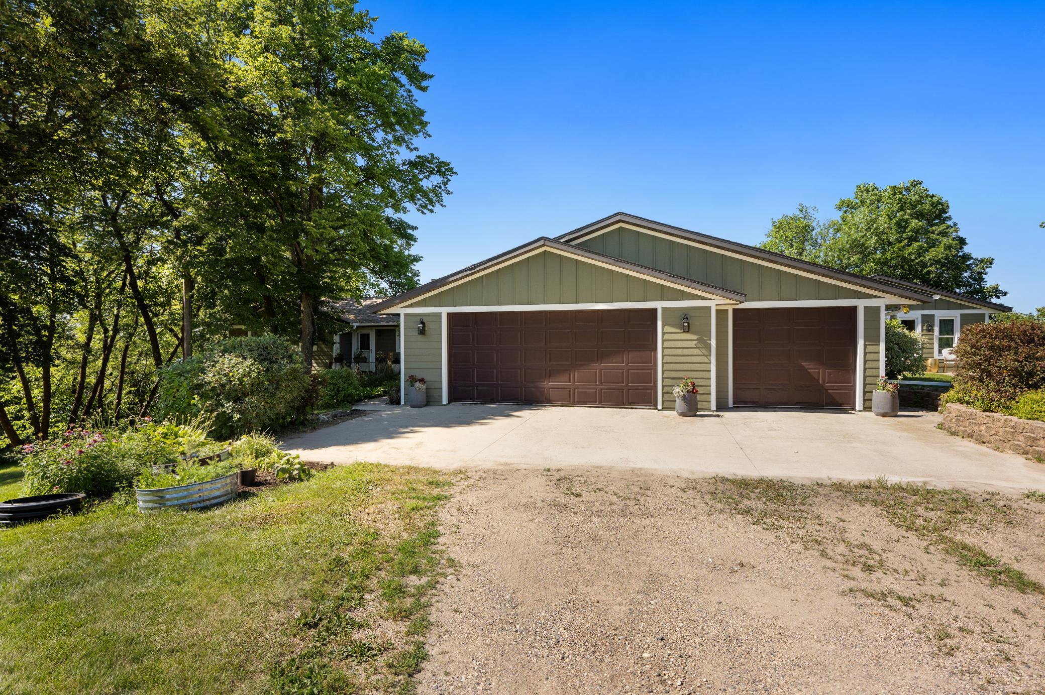 8590 Sara Road (72).jpg