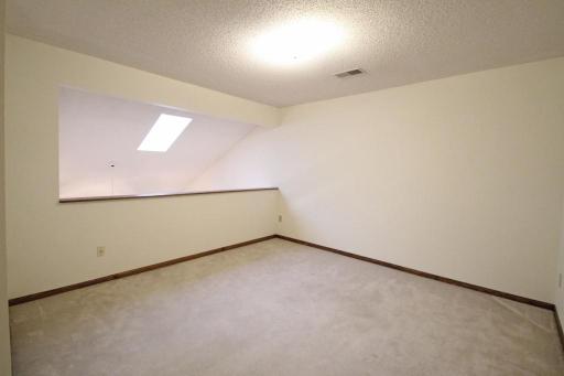 207 Primrose Court, Vadnais Heights, MN 55127