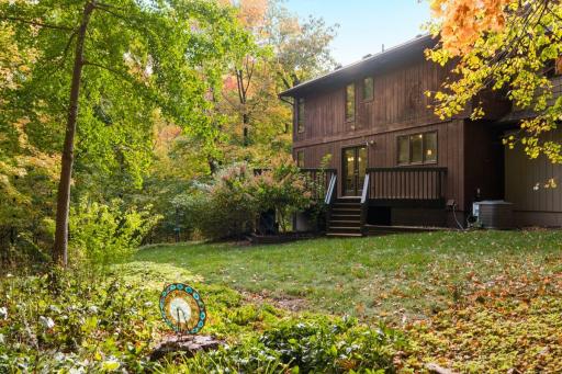 606 Carver Beach Road, Chanhassen, MN 55317