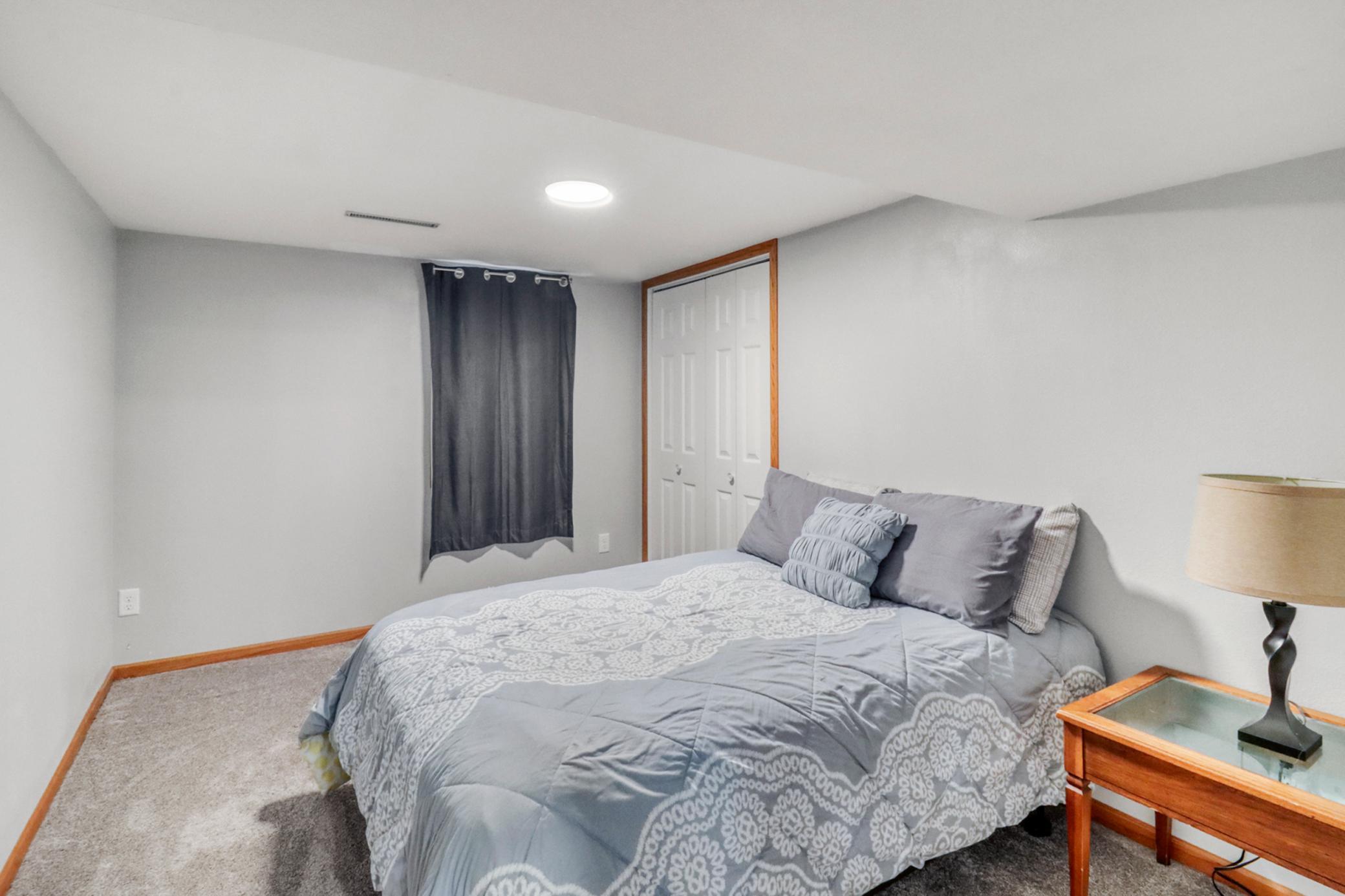 Basement Bedroom1_1.JPG