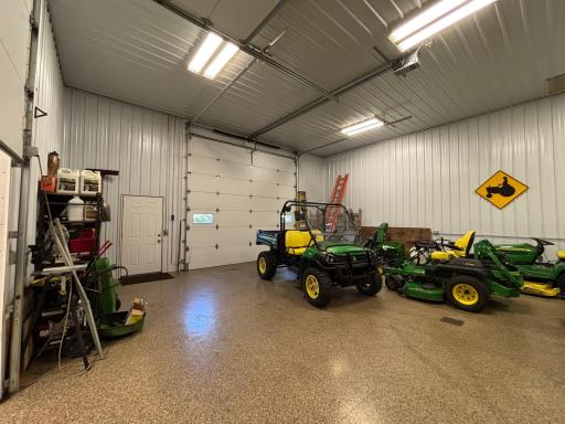 3807 N Eagle Road, Willmar, MN 56201