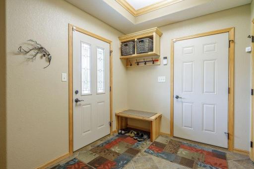 3807 N Eagle Road, Willmar, MN 56201