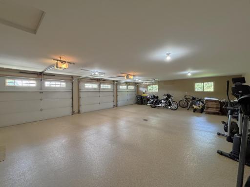 3807 N Eagle Road, Willmar, MN 56201
